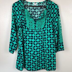 Crown & Ivy NWT Embroidered Navy & Jade Blouse.Size XS